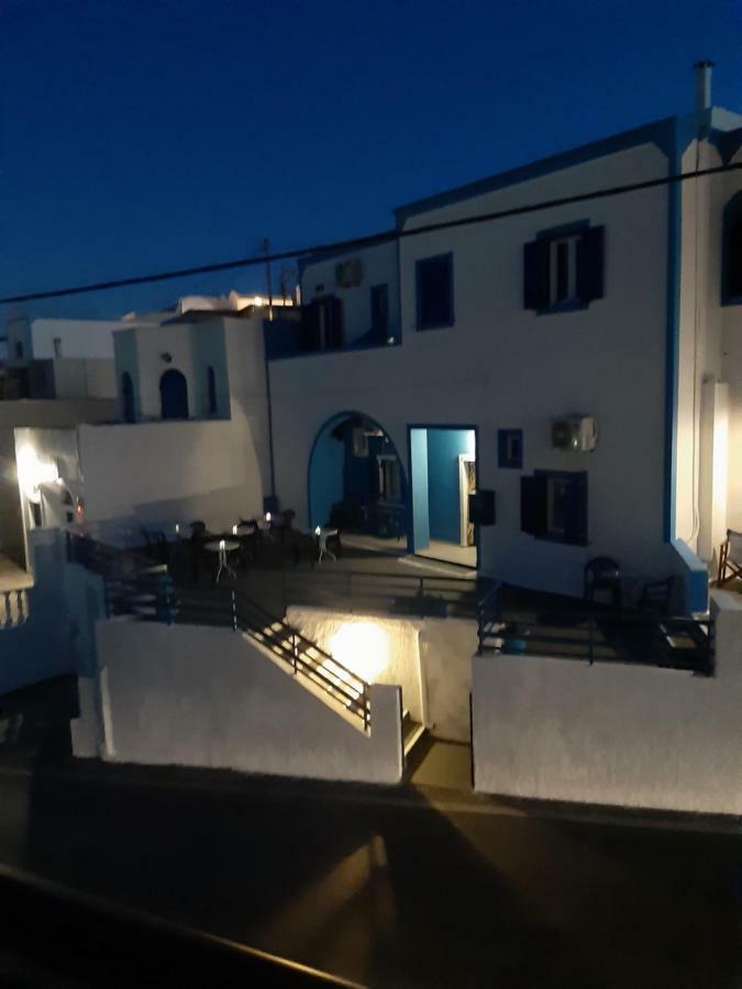 Villa Firostefani 3*