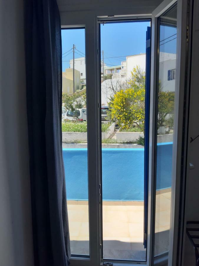 Villa Firostefani Guest house