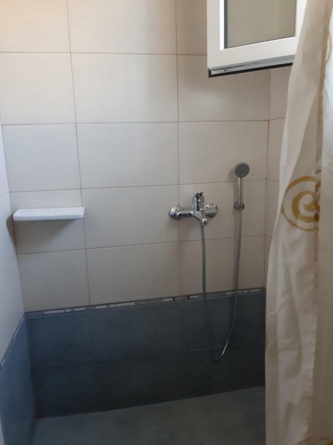 Guest house Villa Firostefani 3*